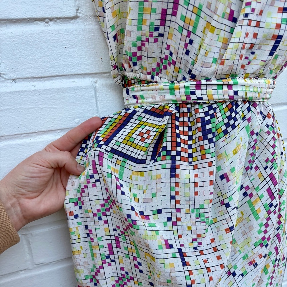 Charlie Jade Mosaic Print 100% Silk Strapless Side Tie Dress, SZ S NWT - Picture 5 of 7